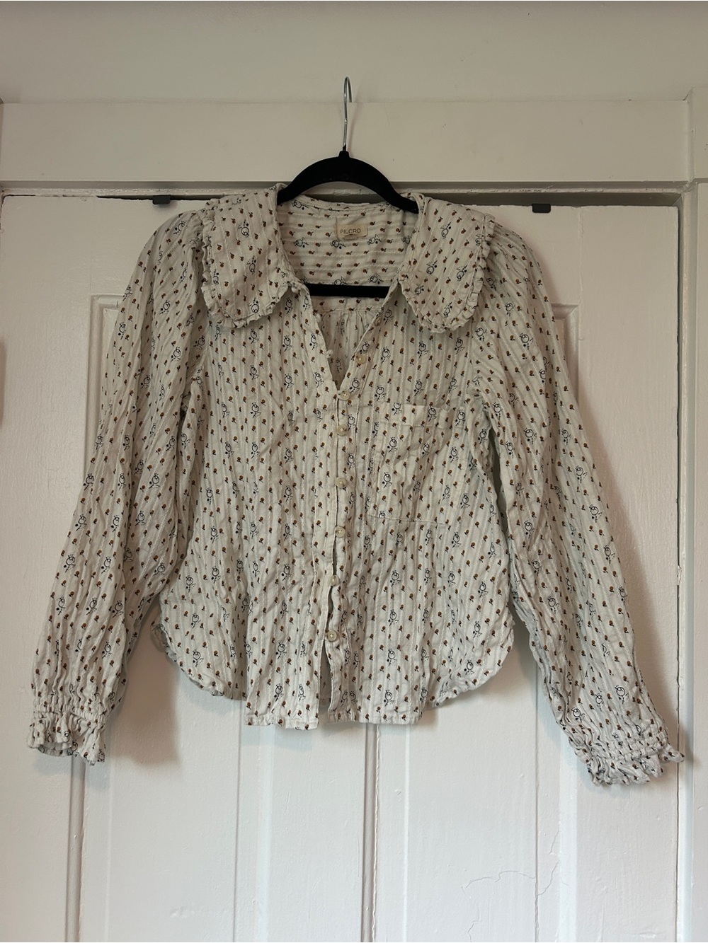 The Keira Collared Button-Front Blouse by Pilcro Peter Pan Collar Size M - Picture 4 of 8